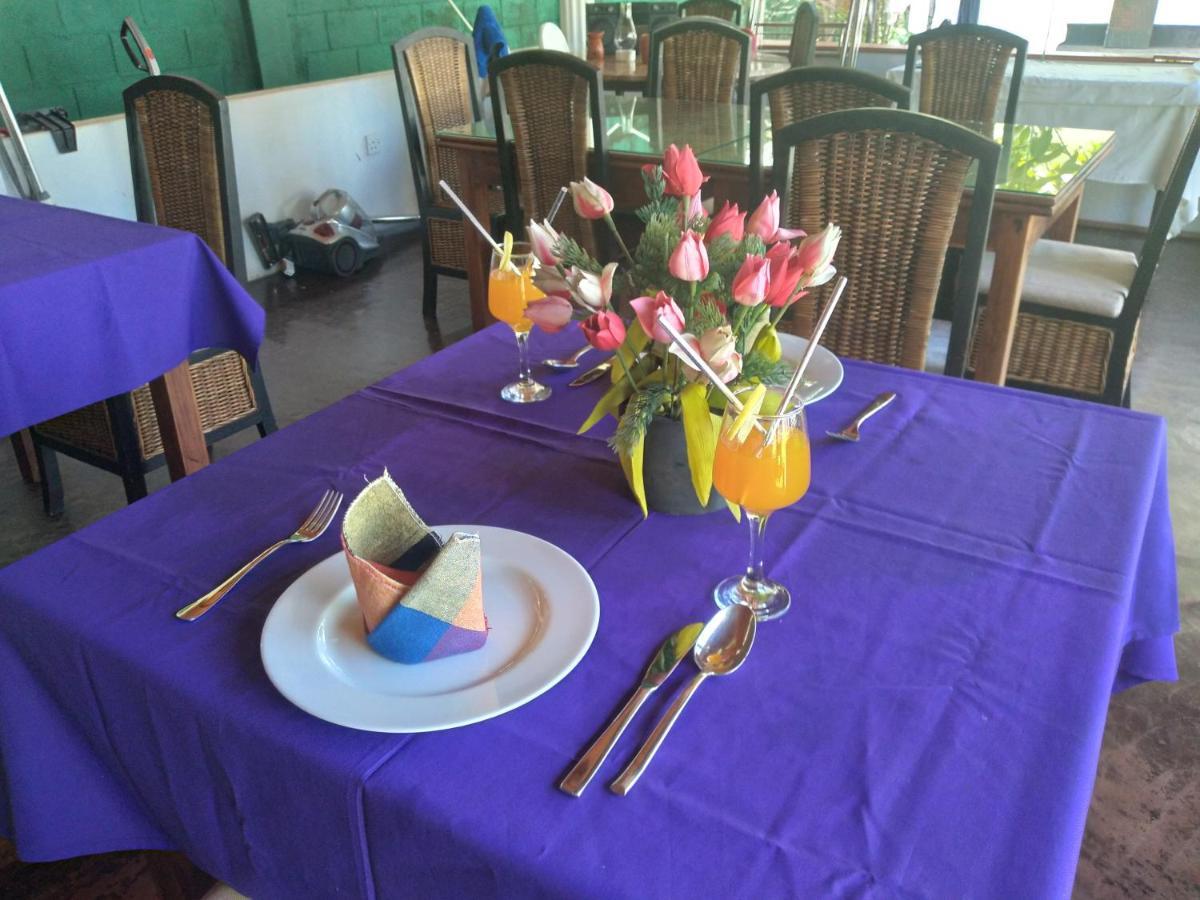 Vijai Resort Νεγκόμπο Εξωτερικό φωτογραφία