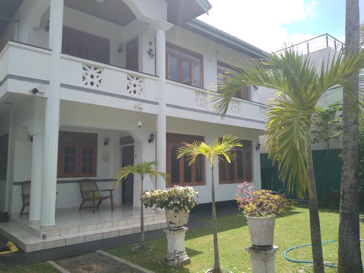 Vijai Resort Νεγκόμπο Εξωτερικό φωτογραφία